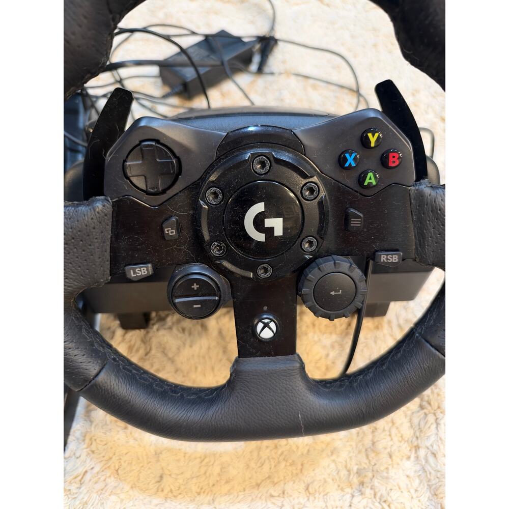Logitech G923 Racing Wheel & Pedals With All Wires/Connectors - Picture 3 of 4
